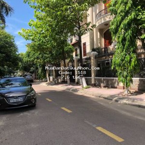 1trệt 3 lầu