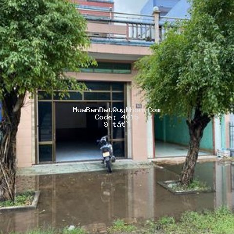 2 nhà cấp 4 và cấp 3 hai mặt tiền tp quy nhơn