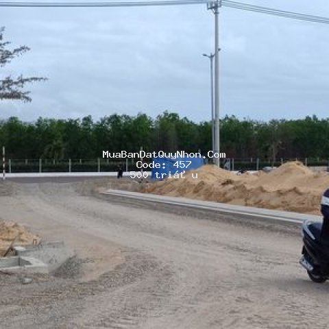 Bán 2 lô đất nền mt biển, giá 500tr,shr