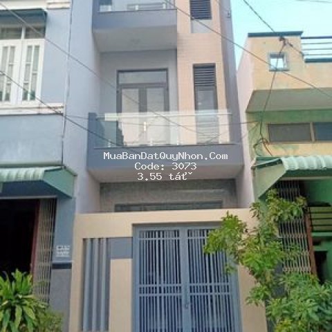 Bán gấp nhà phố 2 lầu siêu đẹp mặt tiền tpqui nhơn