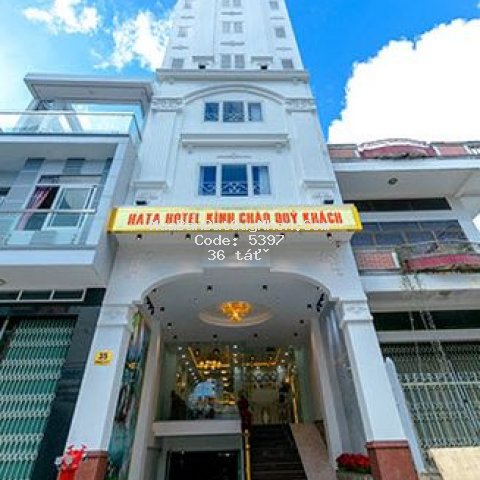 Bán khách sạn 42 phòng cực đẹp ngay biển quy nhơn