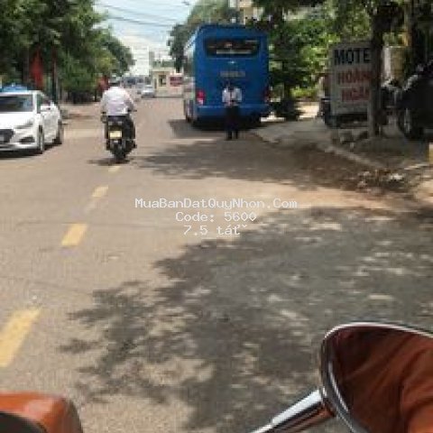 Bán khách sạn đặng thai mai, qui nhơn giá rẻ