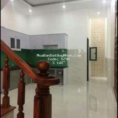 Bán nhà hoàng văn thụ