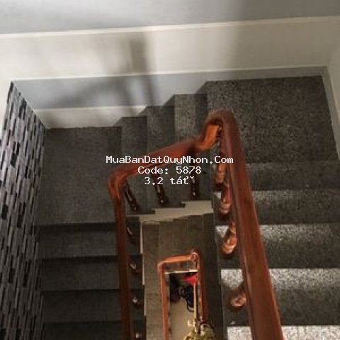 Bán nhà trung tâm tp quy nhơn,2 mê giá 3ty2