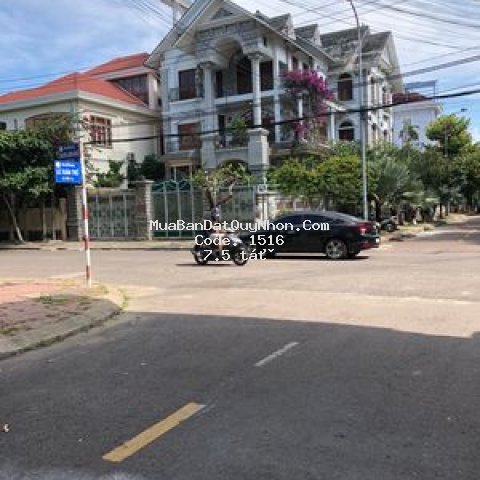 Biệt thự mini 1 trệt 3 lầu trước mặt ga hàng không Biệt thự mini 1 trệt 3 lầu trước mặt ga hàng không