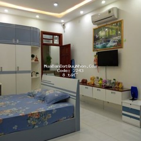 Cần bán nhà 2 mặt tiền trần hưng đạo kinh doanh