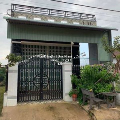 Chuyển chỗ ở bán gấp căn nhà mới xây
