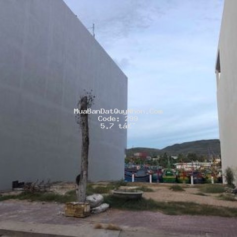 đất 100m2 đường nguyễn thị thập view biển