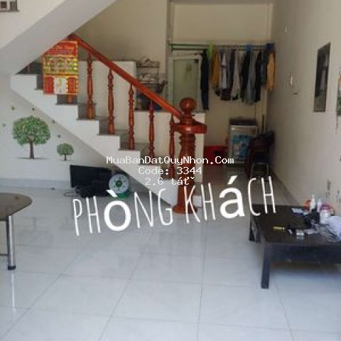 Nhà 1 mê , hướng chánh đông bắc.