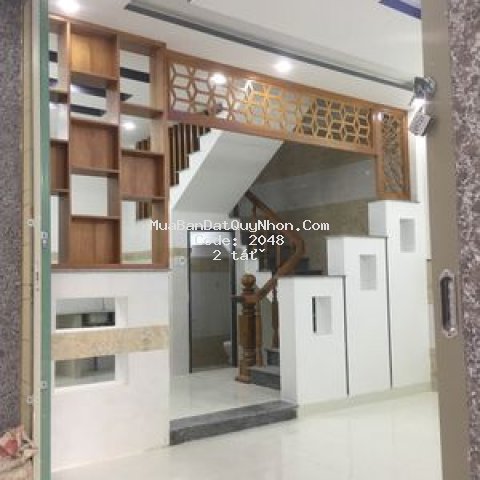 Nhà 3tầng hẻm cạn trần hưng đạo , ngay trung tâm