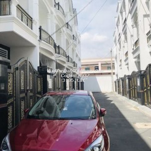 Nhà 56m2 hẻm xe hơi vào nhà ở sài gòn sổ riêng