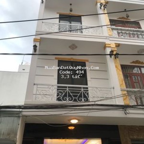 Nhà đường ô tô hoàng văn thụ