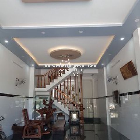 Nhà ít người dọn cực.bán mua căn nhỏ hơn