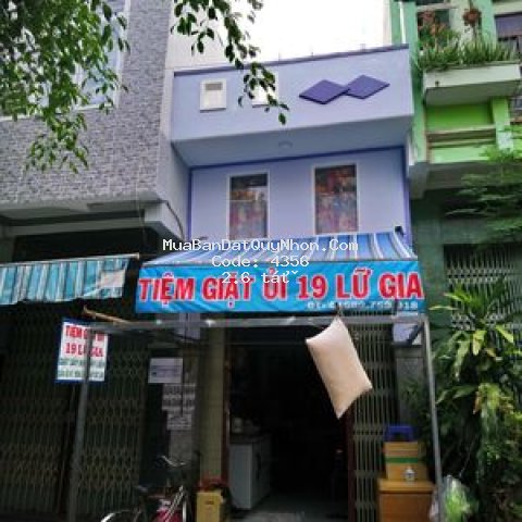 Nhà mặt tiền lữ gia, sát biển, thành phố qui nhơn