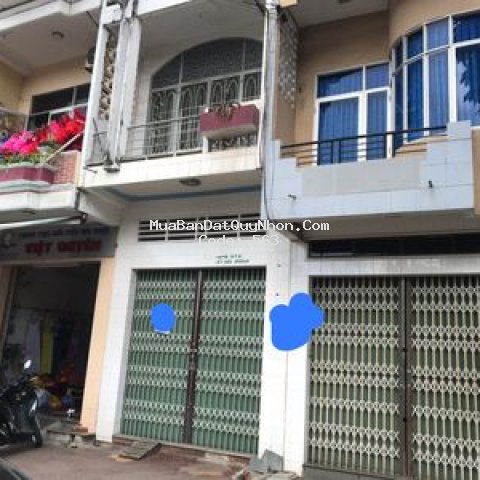 Nhà trệt 1 lầu trên lợp, mặt tiền nth