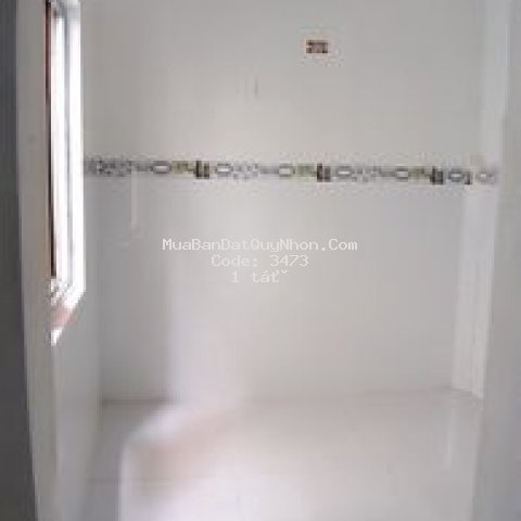 Nhà trung tâm quy nhơn, hẻm 2m p.lê hồng phong Nhà trung tâm quy nhơn, hẻm 2m p.lê hồng phong