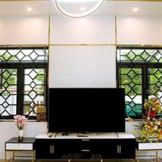 Bán 3 tầng mặt tiền đường hà huy tập giá 4,5 tỉ