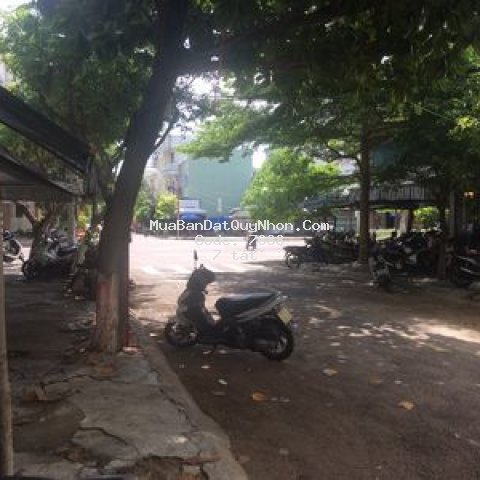 Bán nhà 3 tầng 6 phòng ngủ gần phố đi bộ quy nhơn Bán nhà 3 tầng 6 phòng ngủ gần phố đi bộ quy nhơn