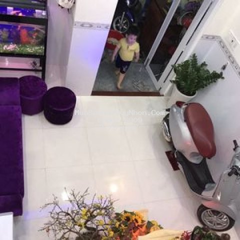 Bán nhà nguyễn huệ trung tâm tp quy nhơn .