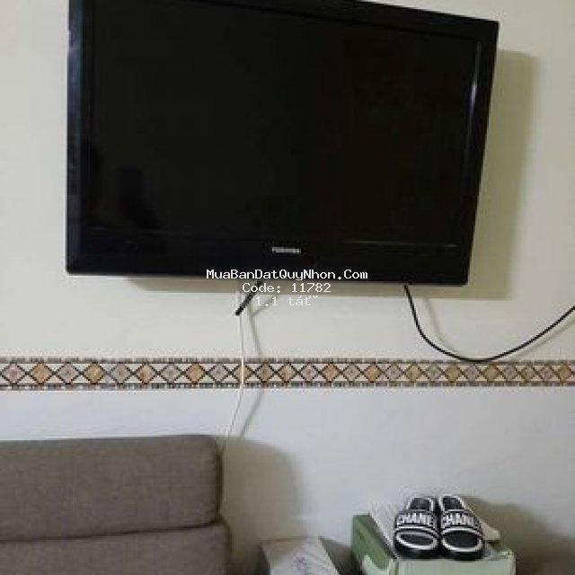 Can ban can nha nho hem 145/43 phan boi chau 1ty1