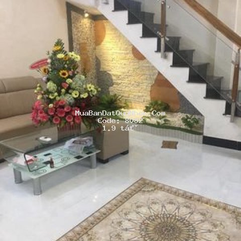 Cần bán nhà hẻm xây dựng kiêng cố dọn vô ở luôn
