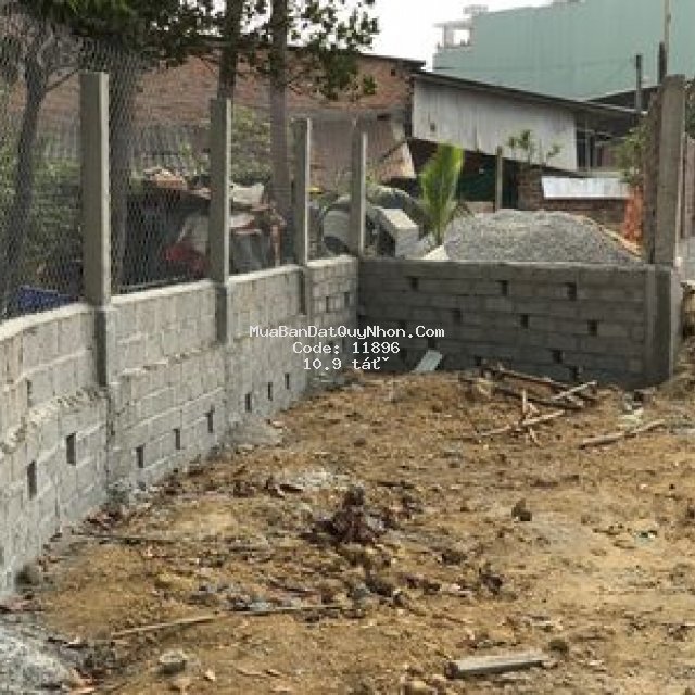 đất 4.200m2 trần hưng đạo,thị xã bồng sơn(10,9 tỷ)