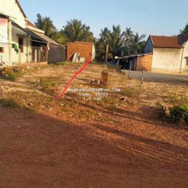 đất gần biển đường 4 cửa lợi tqn