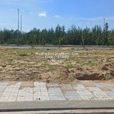 đất pk4 nhơn hội,sát vệt cây xanh,hg đn,giá 1ty48