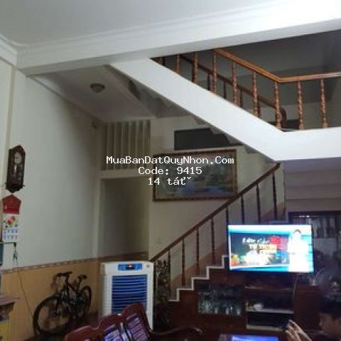Nhà 1 trệt 1 lầu 80m2