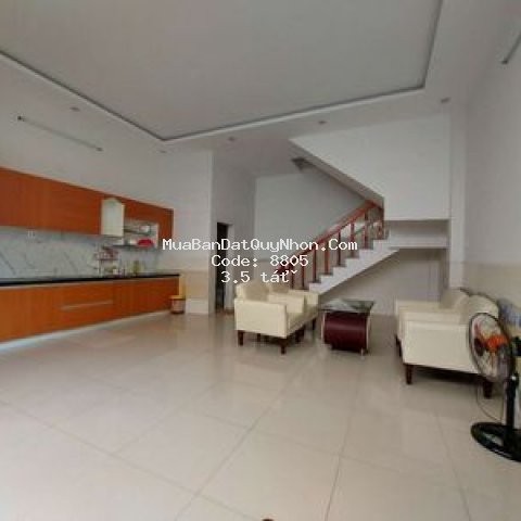 Nhà 1 trệt 3 lầu có sân thượng ngay trung tâm tp Nhà 1 trệt 3 lầu có sân thượng ngay trung tâm tp