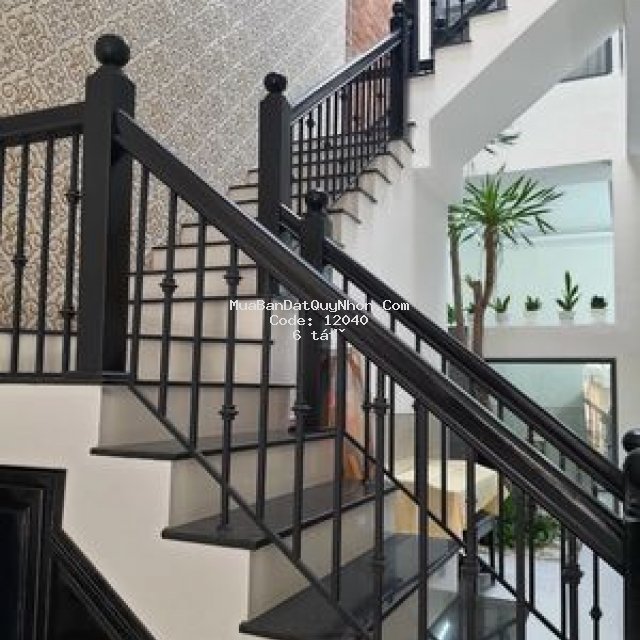 Nhà 2 mê 88m2 địa chỉ 114 huỳnh thúc kháng