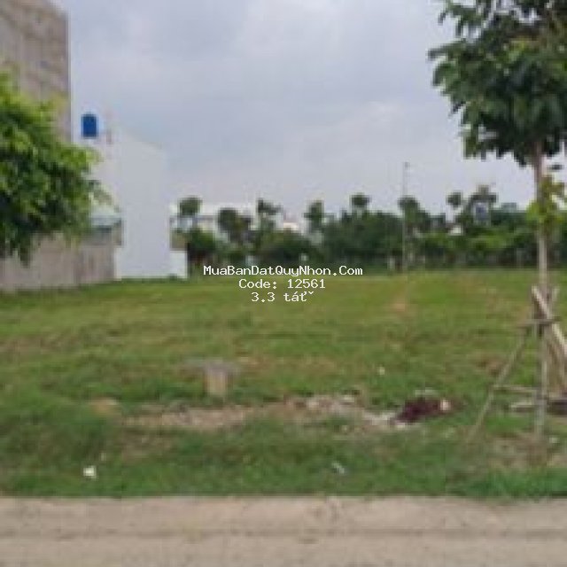 Bán 125 m2 đất  gần đại học fpt ngang 5m giá 3,3tỉ