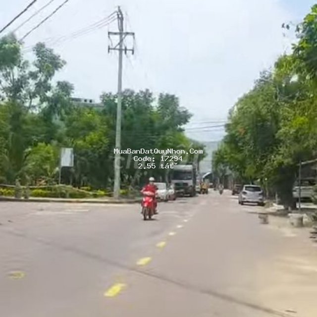 Bán lô đất mặt tiền đông nguyễn trọng trì