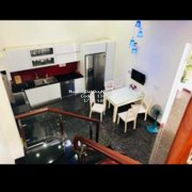 Bán nhà 3 tâng mặt tiền hoàng văn thụ ngang 9m