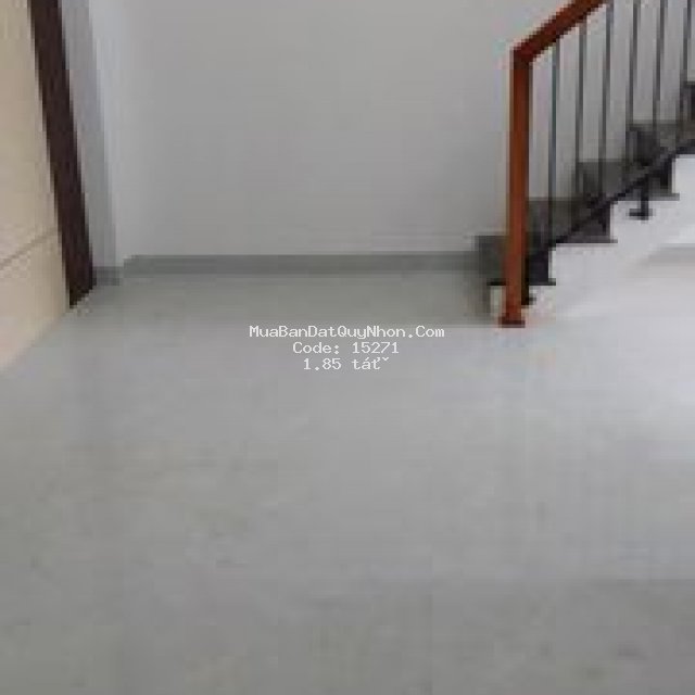 Bán nhà cấp 4 mới hẻm rộng  trần huy liệu 1tỉ 850