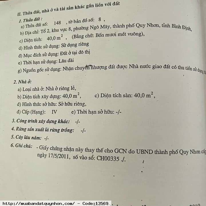Bán nhà hẻm Phạm Ngũ Lão_P Ngô Mây_TP Quy Nhơn. - Diện tích: 40m2 ngang 4,4m - Kết cấu: nhà mê lỡ, 2 phòng ngủ, 2 wc, bếp, khách, giếng trời - Hướng đi ra 3 đường lớn Nguyễn Thái Học, Hoàng Văn Thụ, Phạm Ngũ Lão. - Yên tĩnh, cư dân hiền lành, thân thiện. 