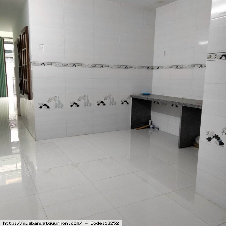 Bán nhà hẻm Tây Sơn cách trục đường chính 50m, gần VP nhà xe Phương Trang. - Diện tích: 65,7m2 ngang 4m - Kết cấu: nhà mê lỡ, đầy đủ công năng  - Hướng: Đông Nam 💰 2 tỷ 368 (thương lượng nhẹ)