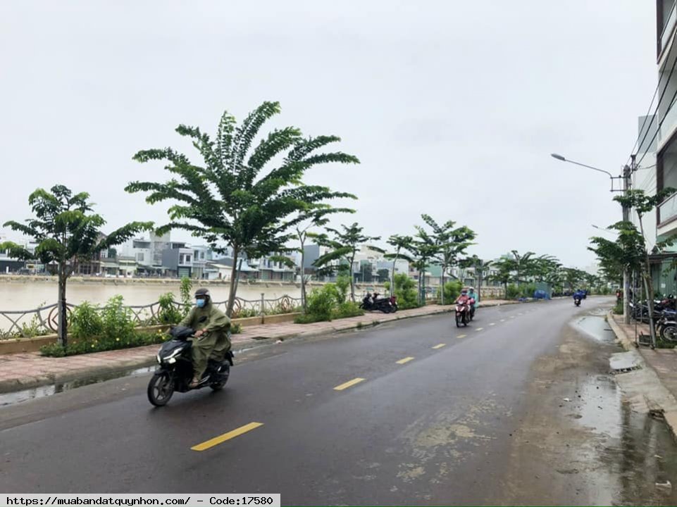 Bán nhà Mặt Tiền Hoa Lư - P Đống Đa - TP Quy Nhơn - Diện tích nhà: 84,4m2 _Ngang 5m - Nhà 4 tầng - Giá: 7tỷ 800 tl Bán nhà Mặt Tiền Hoa Lư - P Đống Đa - TP Quy Nhơn - Diện tích nhà: 84,4m2 _Ngang 5m - Nhà 4 tầng - Giá: 7tỷ 800 tl