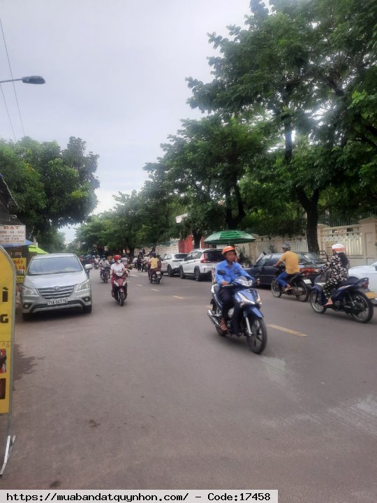 Bán nhà mặt tiền Thành Thái - TP Quy Nhơn - 3 tầng - dtsd 214m2 - đông bắc, mặt tiền kinh doanh tốt giá bán 10 tỷ