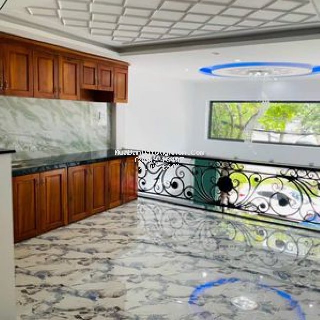 Bán nhà mặt tiền view trực diện coopmark quy nhơn