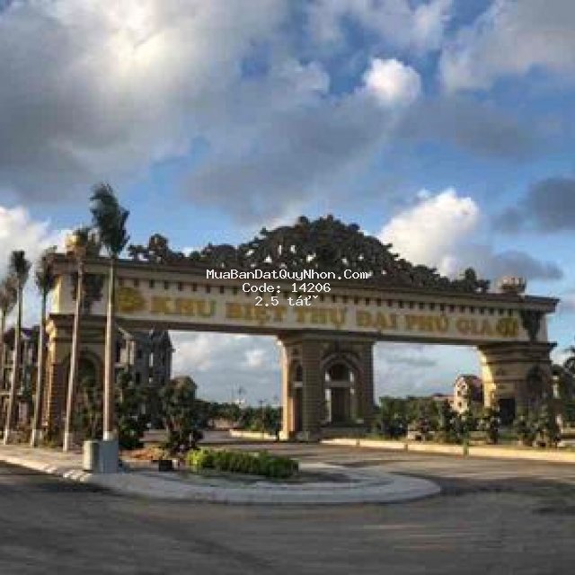 Bán nhanh lô góc mặt tiền sông 2tỷ5 buông sổ