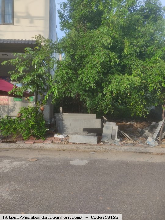Đất nền đường lớn giá rẻ thuộc khu TDC Núi Mồ Côi, Phường Nhơn Phú, Thành phố Quy Nhơn- Diện tích: 74m2 - Hướng: Tây Nam