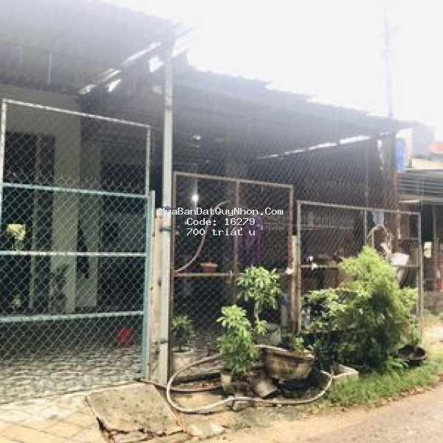 Nhà 80m2 gần cầu sông ngan,nhơn phú giá chỉ 700tr