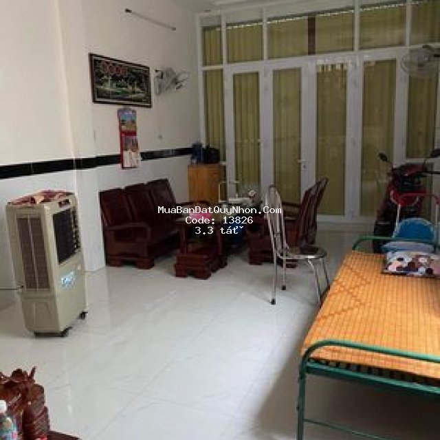 Nhà bán nội thành quy nhơn dt 70m2. 3 tầng . ôtô t