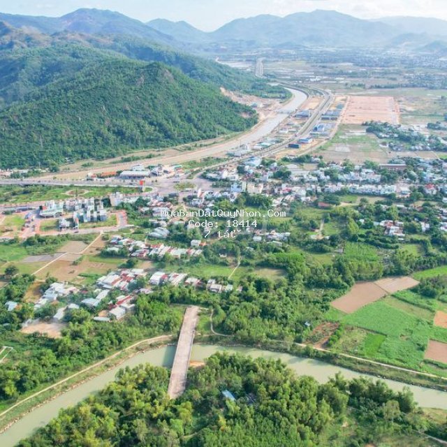 Nhà phố giữa đại lộ giao thương hùng vương tây sơn