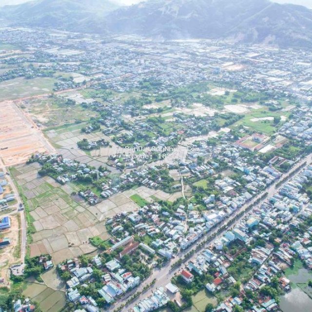 Nhà phố hùng vương cây xăng bảy cường long vân
