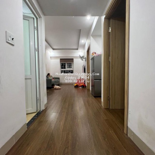 Cần bán căn chung cư 2 phòng ngủ xuân thủy giá rẻ