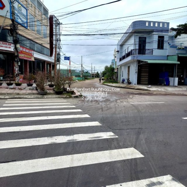 Lô góc siêu đẹp 142,5m2 (2tỷ25 ) khu phố diêu trì, sát đường trần bá