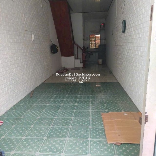 Bán nhà 2 tầng 2 mặt hẻm hoàng văn thụ giá 1 tỉ 250 triệu Bán nhà 2 tầng 2 mặt hẻm hoàng văn thụ giá 1 tỉ 250 triệu