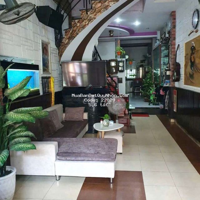 Bán nhà 3 tầng mặt tiền đường bà triệu, phường lê hồng phong, quy nhơn Bán nhà 3 tầng mặt tiền đường bà triệu, phường lê hồng phong, quy nhơn
